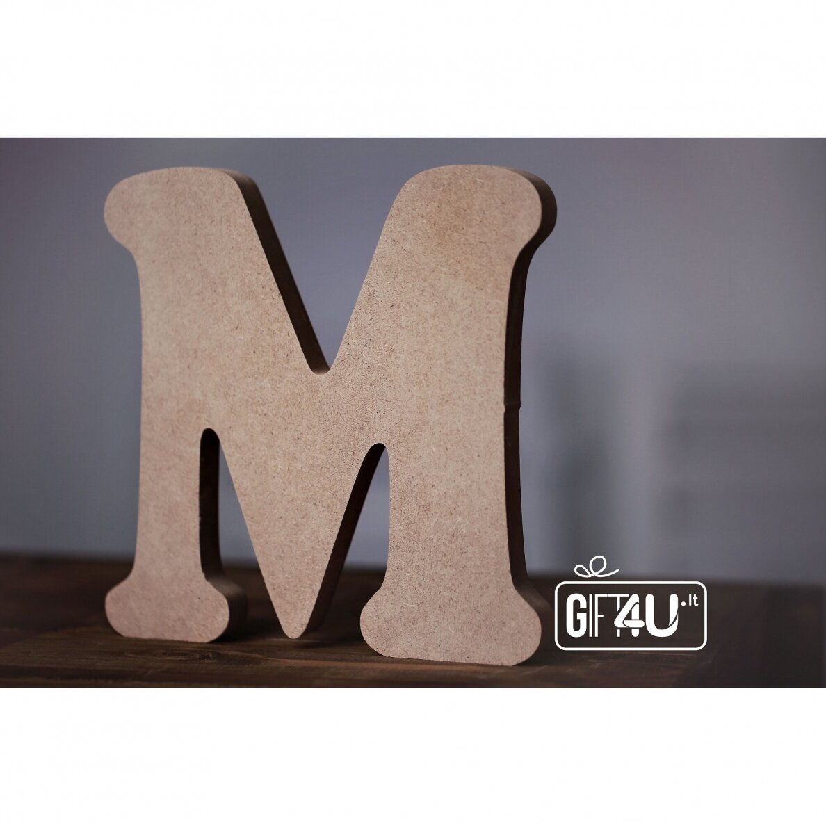 Pastatoma raidė 20 cm aukščio
