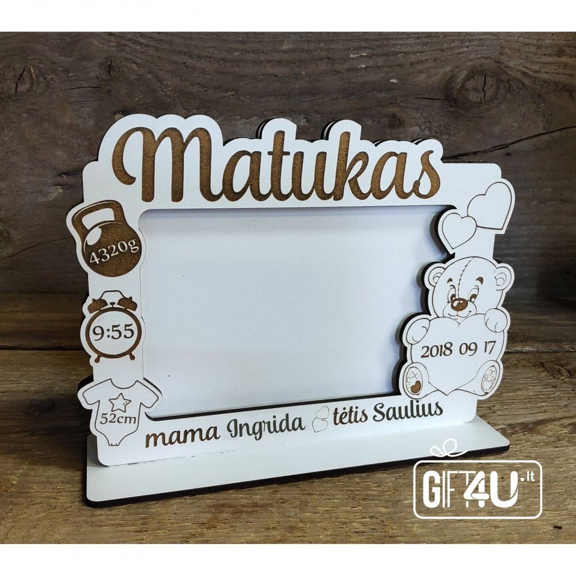 Rėmelis su metrikais